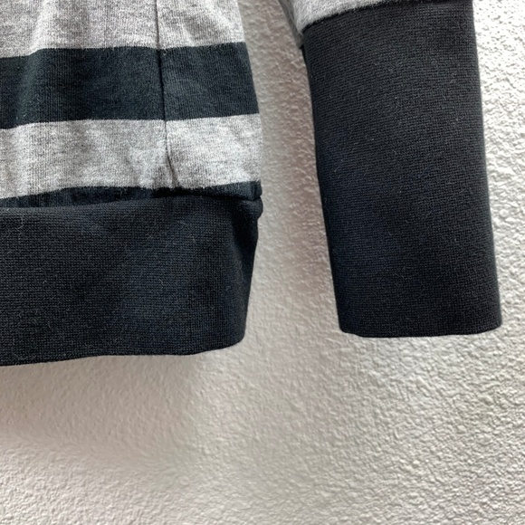 LONG SLEEVE STRIPED TOP NWOT - Picture 5 of 5